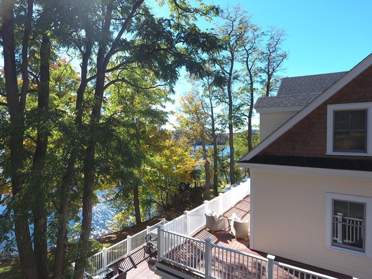 Mini-hôtel Lakehouse