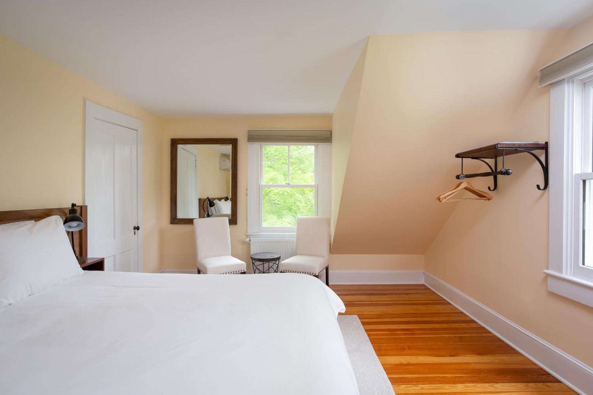 Mini-hôtel Lakehouse Lee