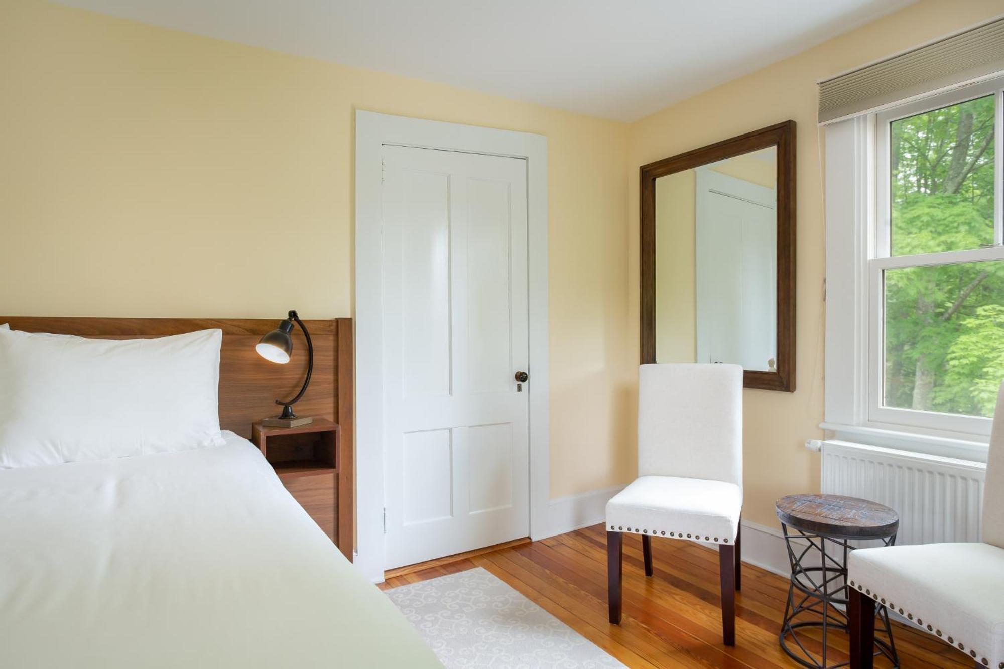 Mini-hôtel Lakehouse 4*