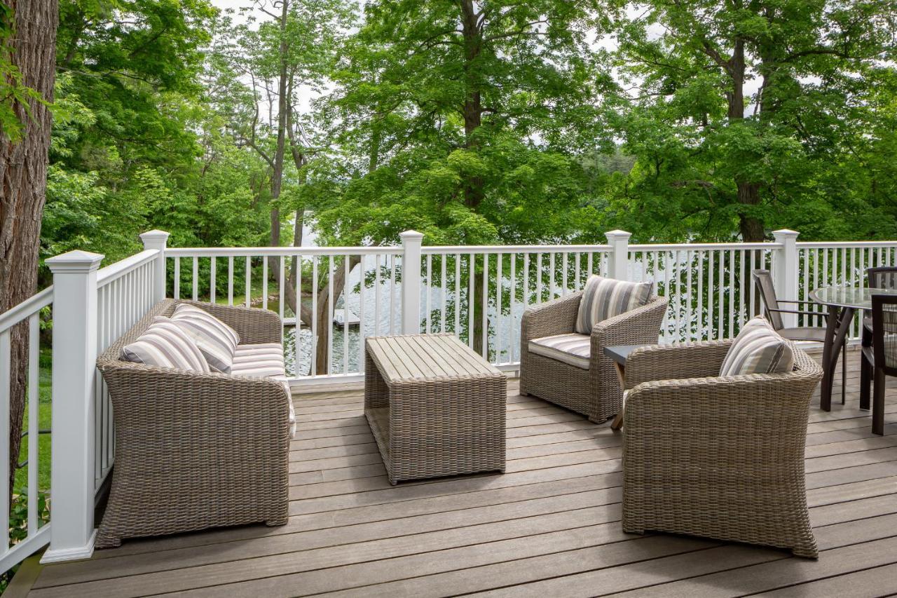 Lakehouse 4* Lee